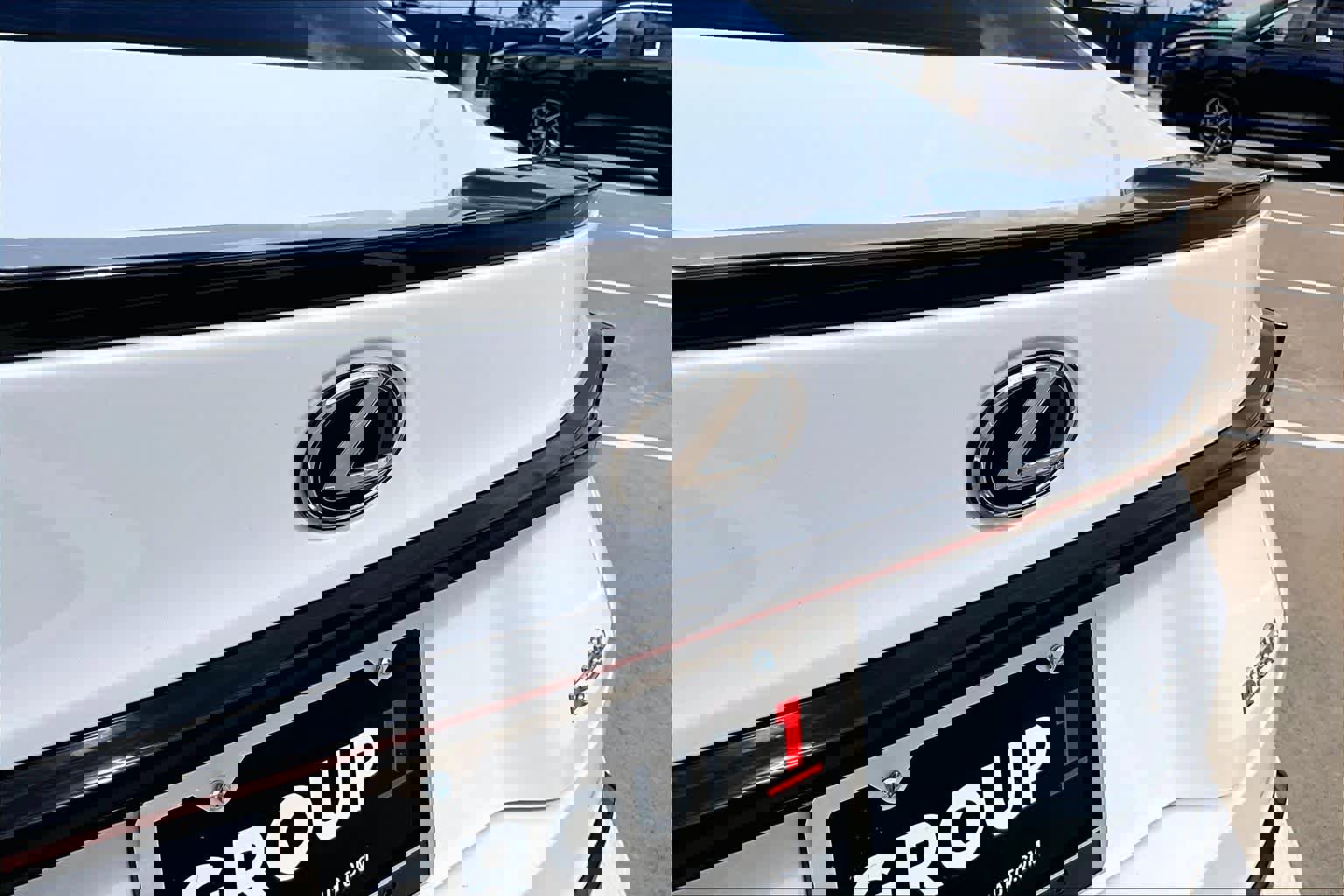 Used 2024 Lexus IS 350 F Sport w/ Memory Package image 31