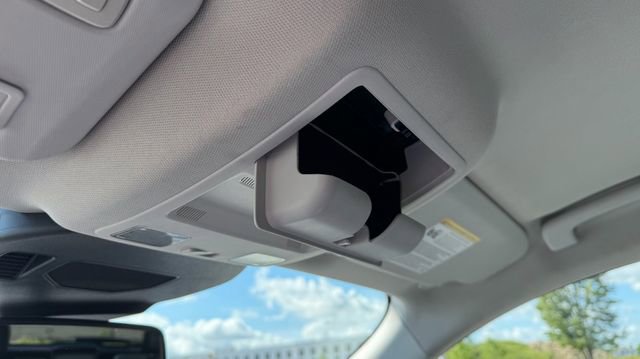 Used 2021 Ford Escape Titanium image 28