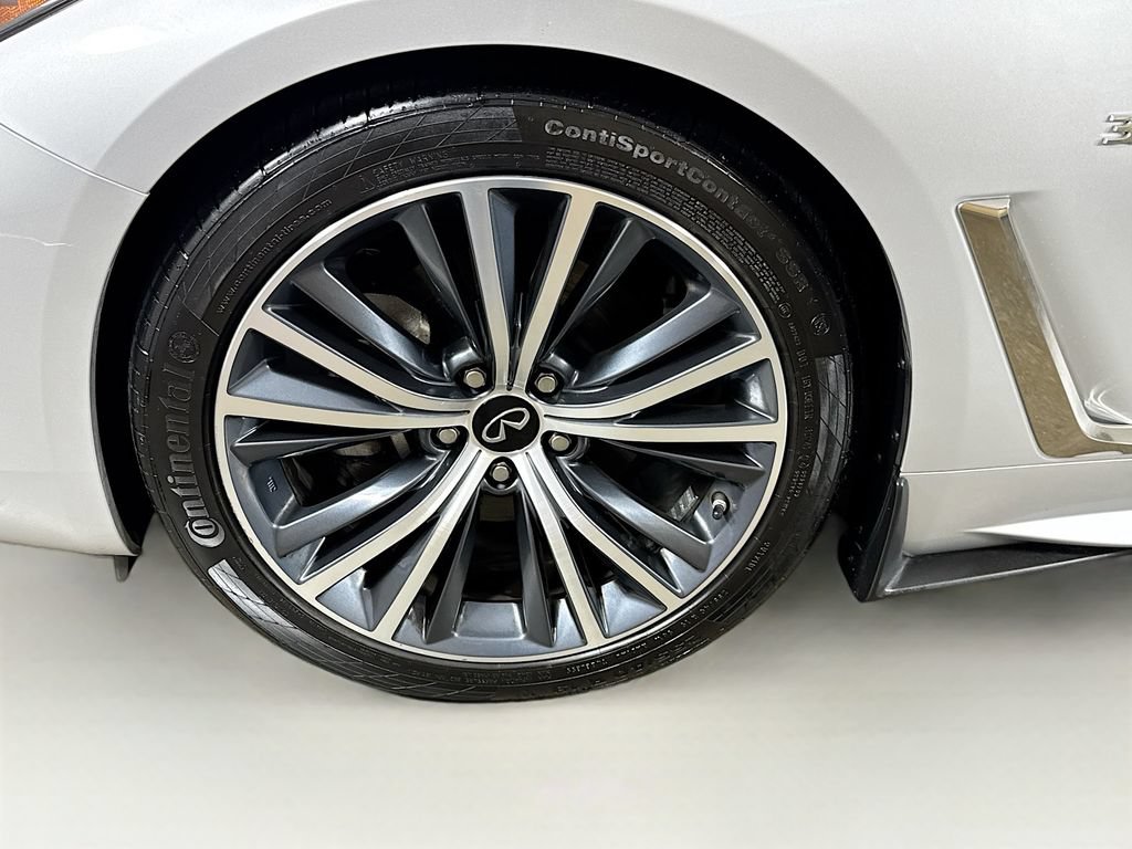 Certified 2020 INFINITI Q60 3.0t w/ Cargo Package RWD image 39