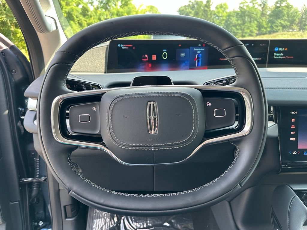 New 2027 Lincoln Navigator Reserve AWD/4WD image 8