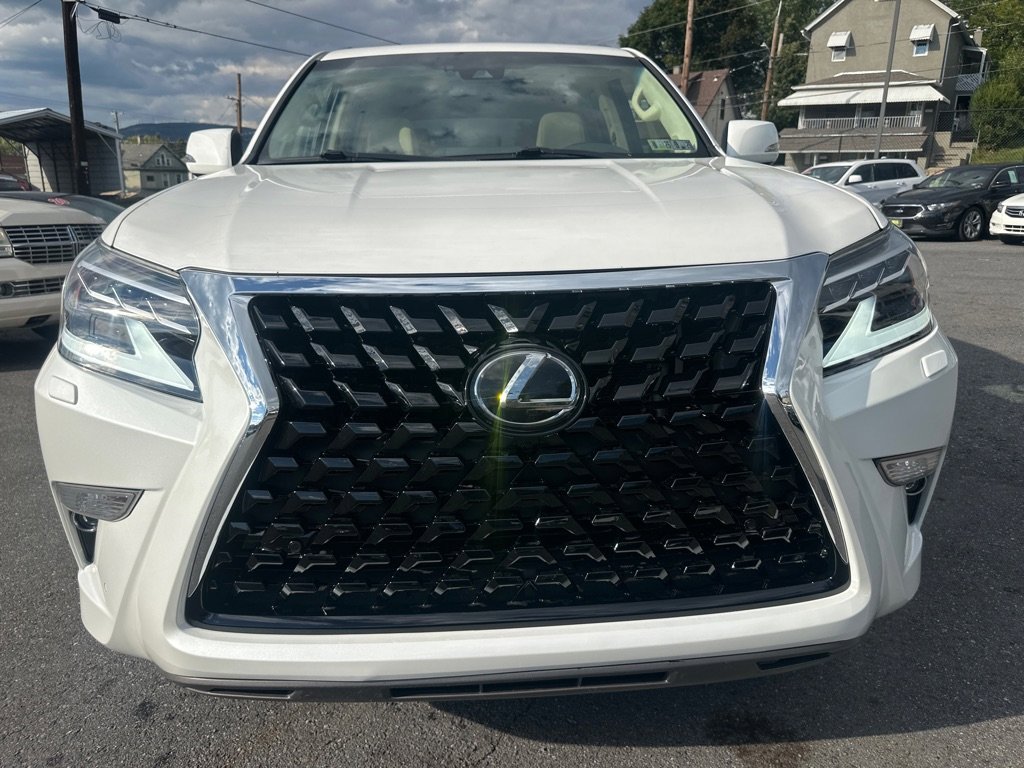 Used 2020 Lexus GX 460 Premium image 2