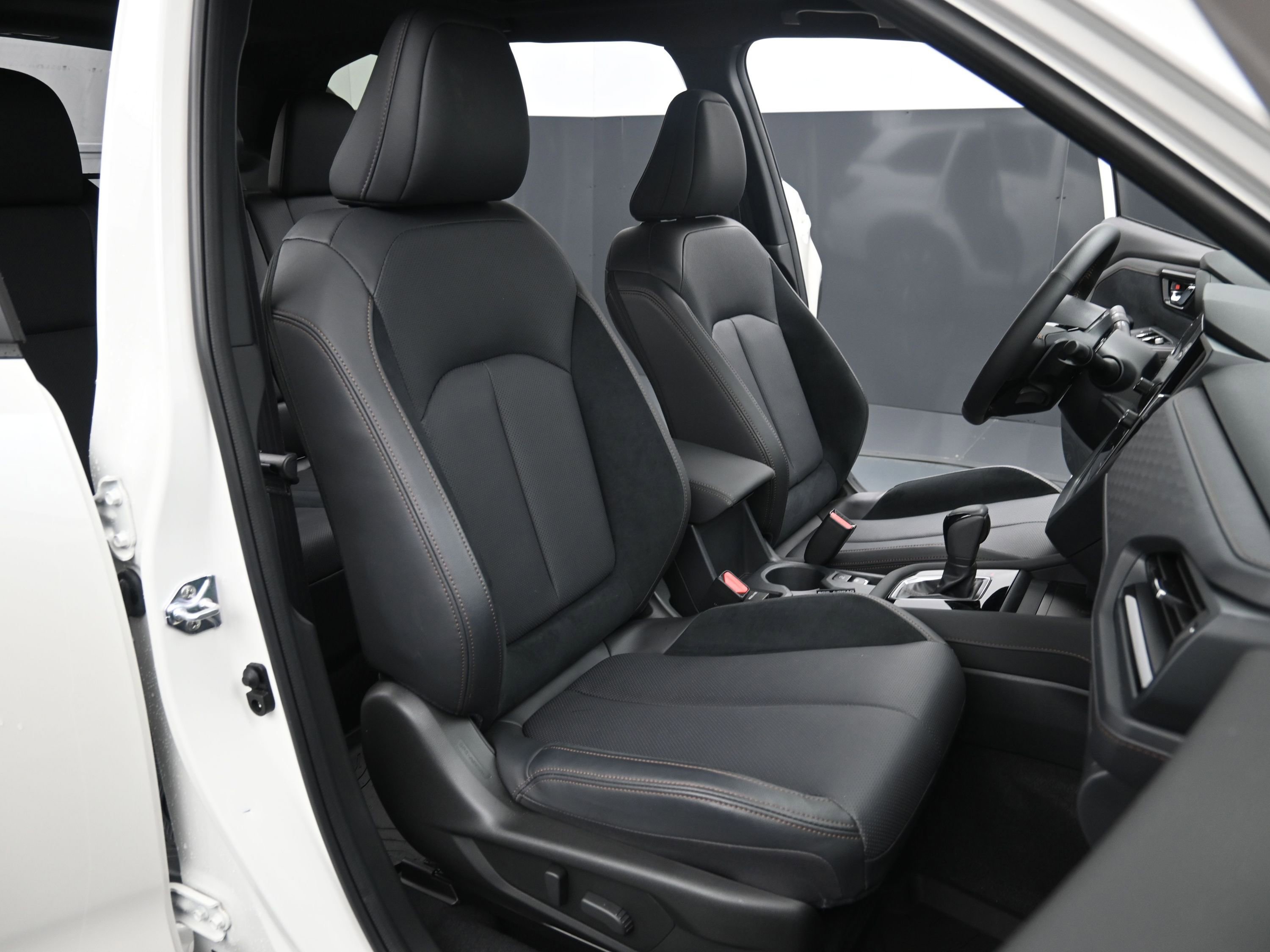 Used 2025 Subaru Forester Touring w/ Touring Package AWD/4WD image 27