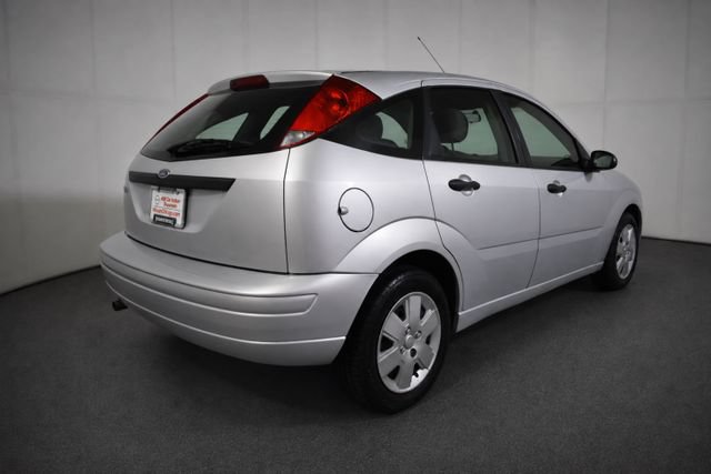 Used 2007 Ford Focus S FWD image 4