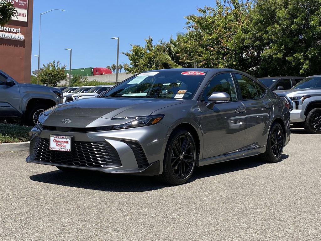 Certified 2026 Toyota Camry SE FWD image 40
