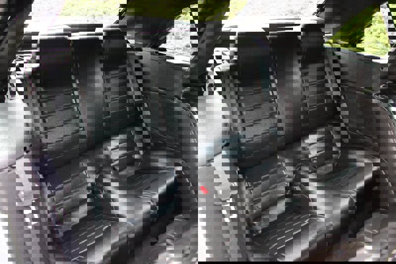 Used 2010 Ford Mustang Premium image 10