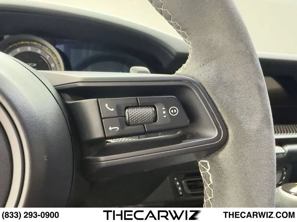 Used 2022 Porsche 911 GT3 RWD image 36