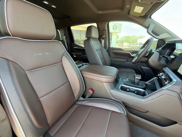 New 2026 GMC Sierra 1500 Denali w/ Technology Package AWD/4WD image 32