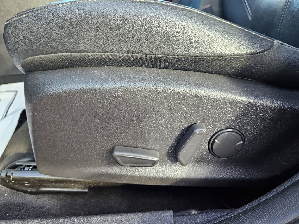 Used 2016 Ford Focus SE w/ Equipment Group 201A image 23