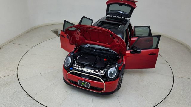 Used 2025 MINI Cooper 4-Door Hardtop image 82