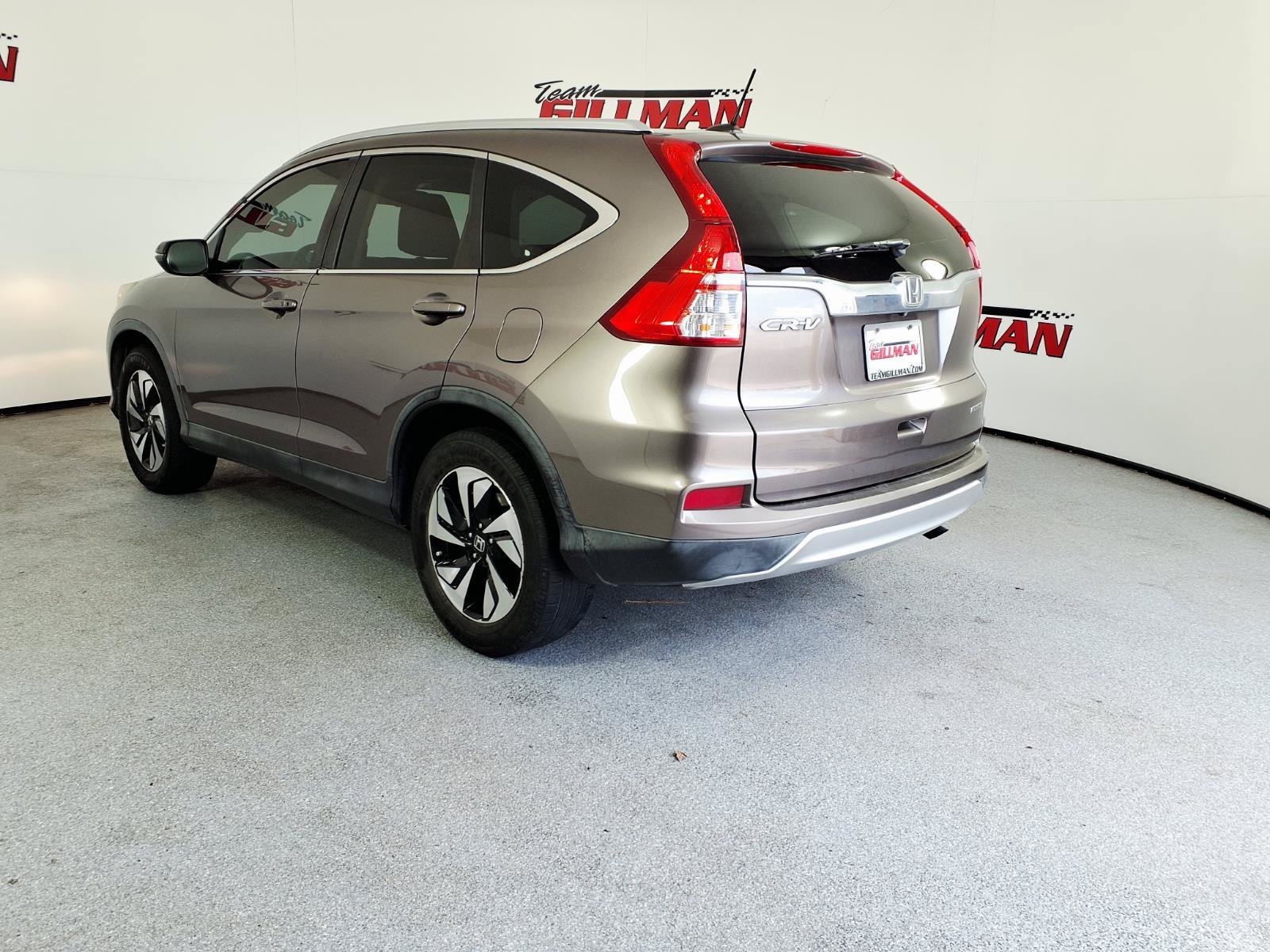 Used 2015 Honda CR-V Touring image 4