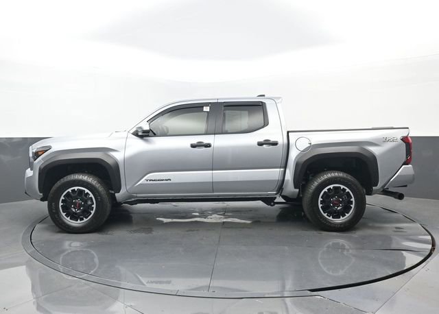 Used 2025 Toyota Tacoma TRD Off-Road AWD/4WD image 21