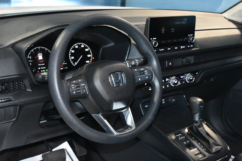 Used 2025 Honda CR-V EX image 2