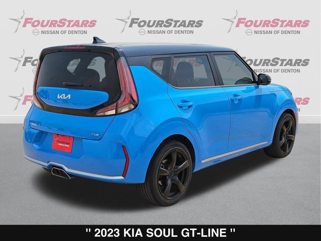 Used 2023 Kia Soul GT-Line FWD image 4