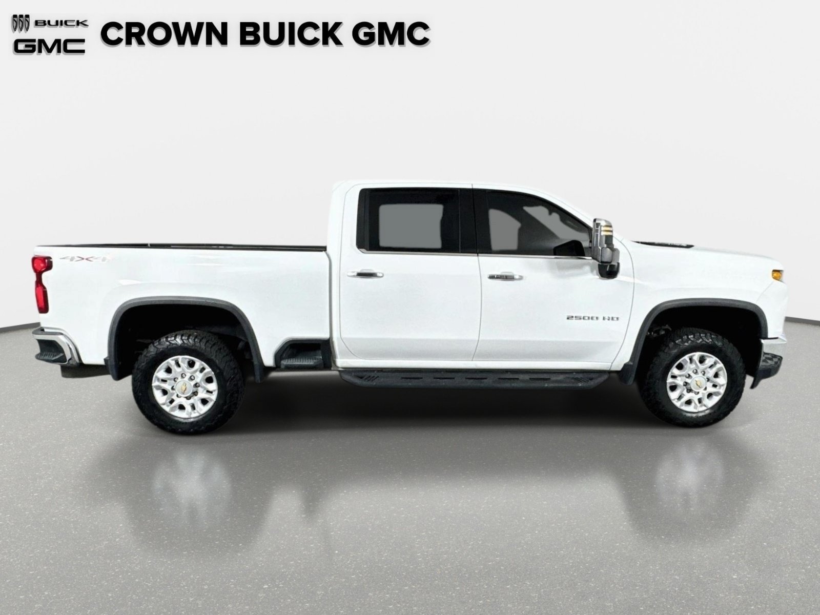 Used 2022 Chevrolet Silverado 2500 LTZ w/ Safety Package AWD/4WD image 4