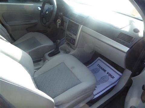 Used 2010 Chevrolet Cobalt LS image 16