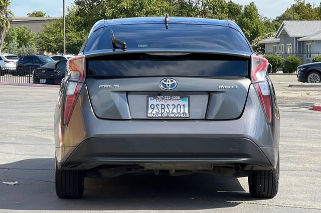 Used 2017 Toyota Prius Four FWD image 5