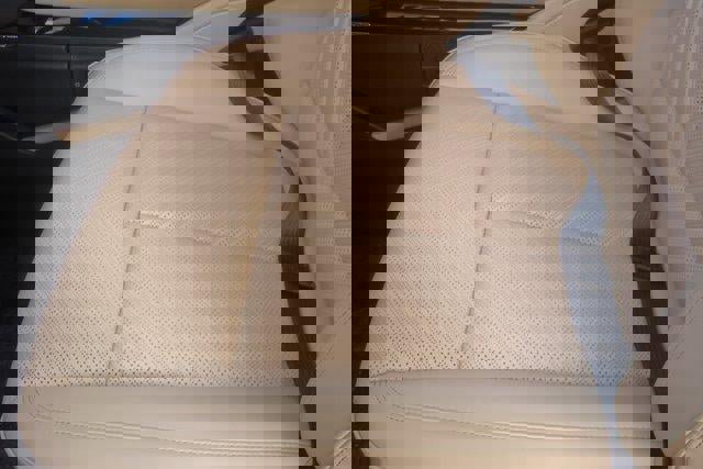 New 2026 Cadillac Escalade IQ Luxury 2 image 9