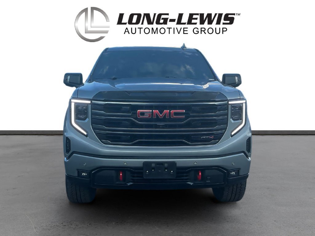 Used 2025 GMC Sierra 1500 AT4 w/ AT4 Premium Package AWD/4WD image 11