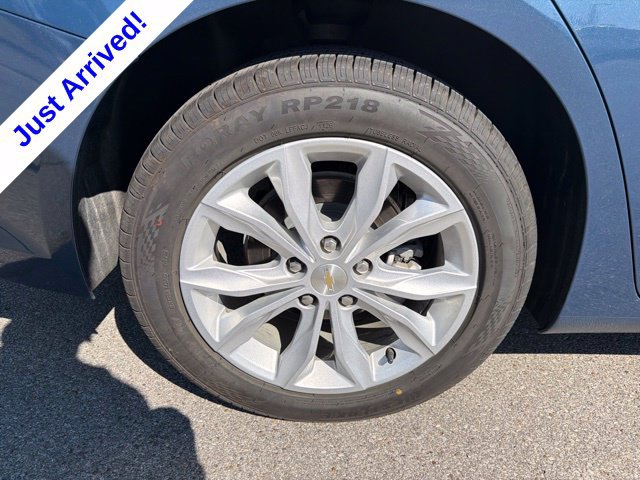 Used 2025 Chevrolet Malibu LT FWD image 16