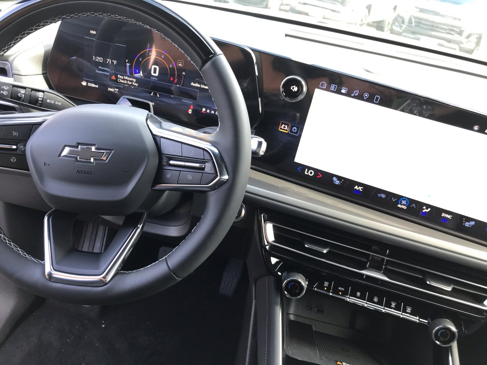 New 2026 Chevrolet Traverse LT w/ Enhanced Driving Package image 20