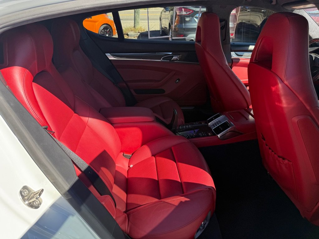 Used 2014 Porsche Panamera Turbo Executive w/ Sport Chrono Package image 87