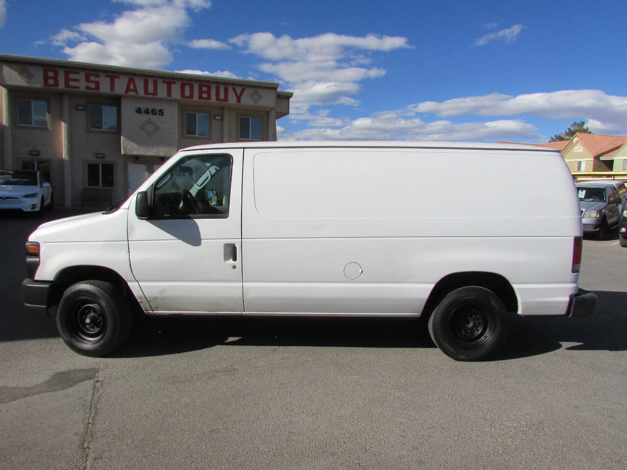 Used 2011 Ford E-150 and Econoline 150 w/ Commercial Cargo Van Pkg RWD image 6