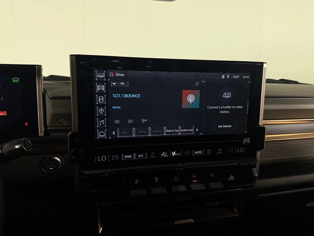 Used 2025 GMC Hummer EV 2X AWD/4WD image 13