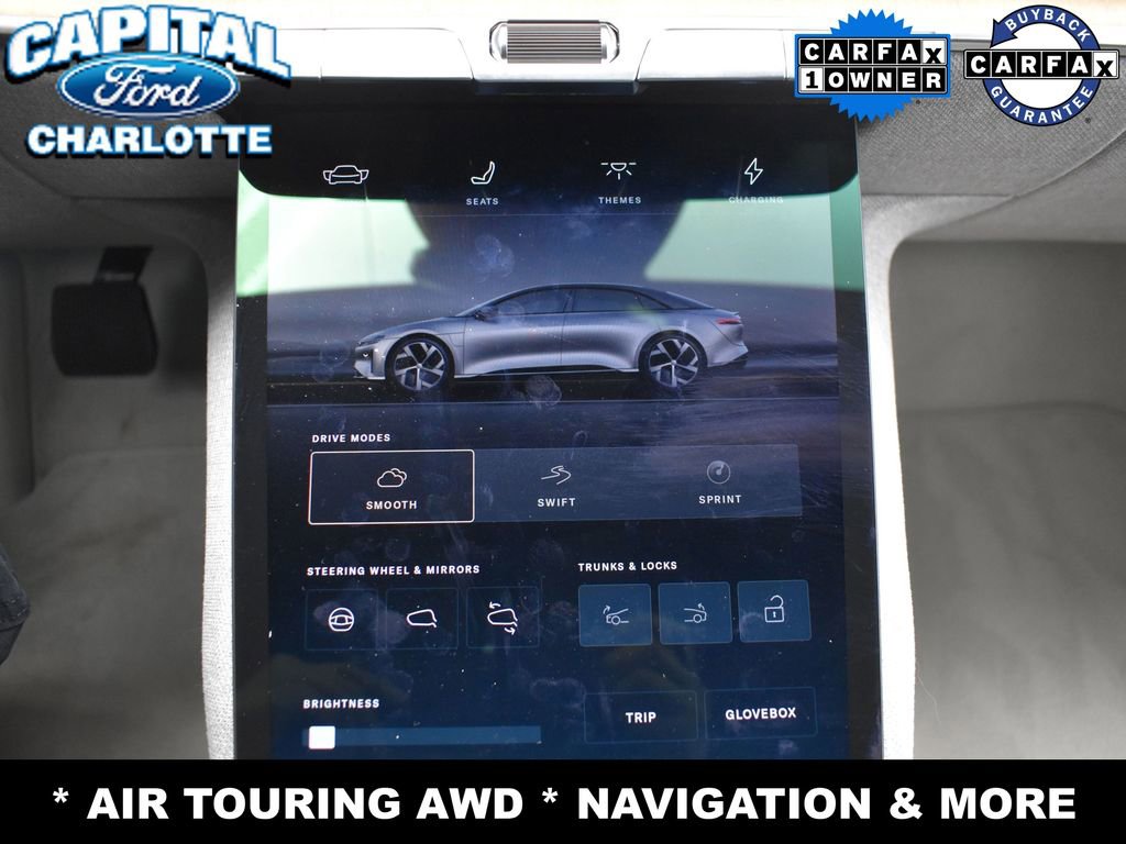 Used 2024 Lucid Air Touring image 16