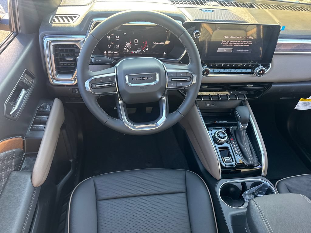 New 2026 GMC Canyon Denali AWD/4WD image 13