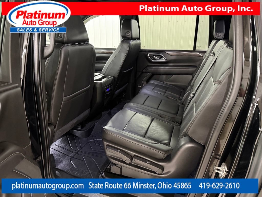 Used 2021 Chevrolet Suburban Z71 w/ Z71 Signature Package AWD/4WD image 28