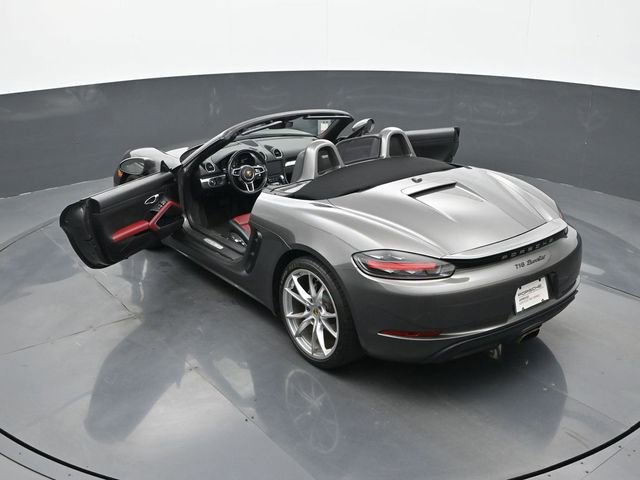 Certified 2018 Porsche 718 Boxster RWD image 24