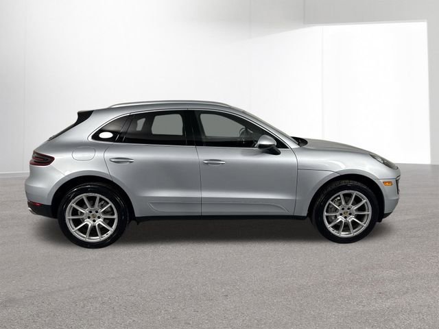 Used 2017 Porsche Macan S AWD/4WD image 35
