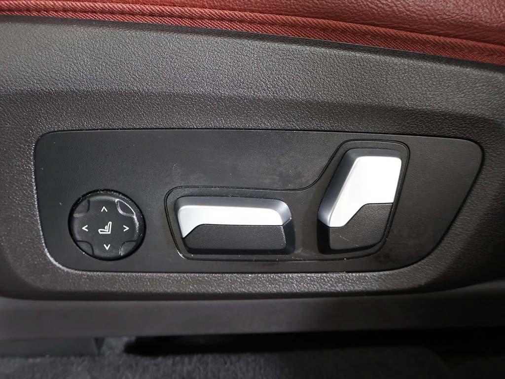 Used 2022 BMW X3 xDrive30i AWD/4WD image 36