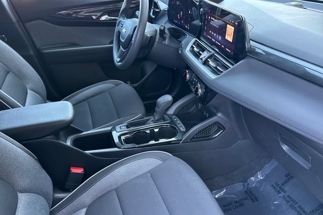 Used 2026 Chevrolet TrailBlazer LT FWD image 19