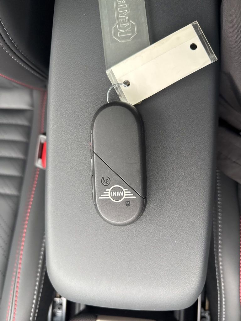 Used 2025 MINI Cooper Countryman John Cooper Works image 35