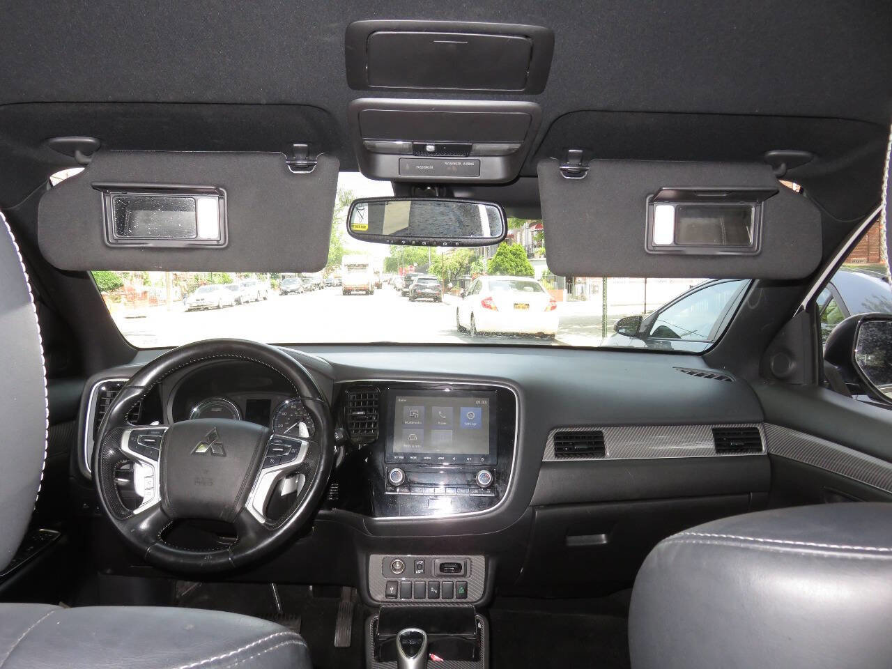 Used 2020 Mitsubishi Outlander SEL image 12