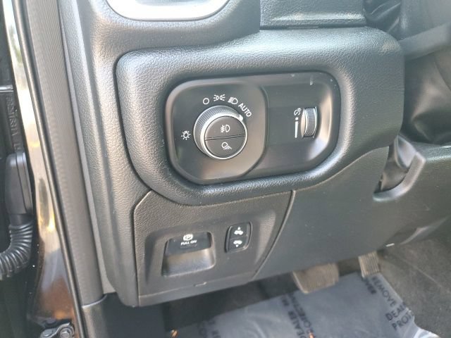Certified 2022 RAM 1500 Big Horn w/ Night Edition AWD/4WD image 10