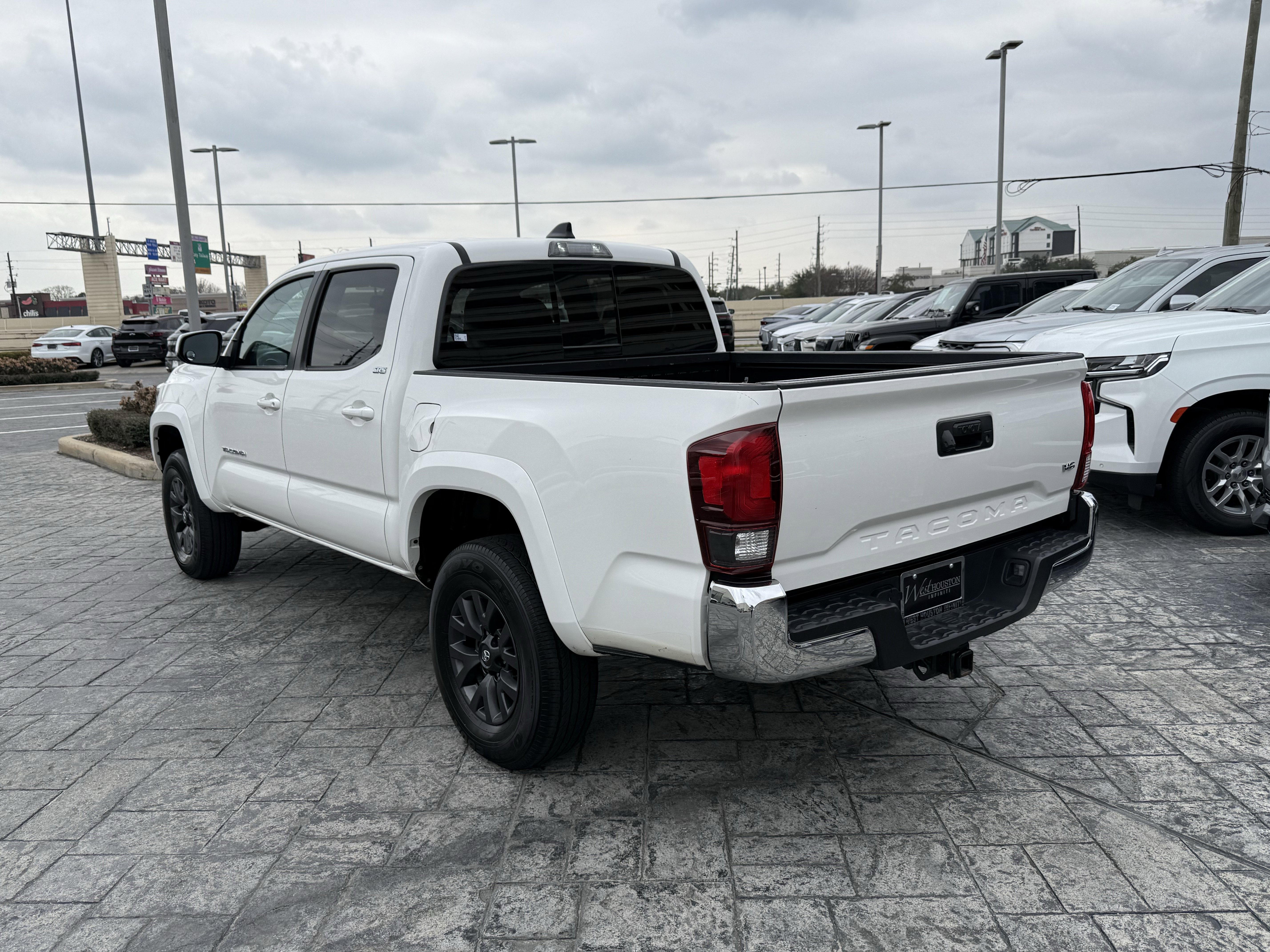Used 2023 Toyota Tacoma SR5 image 5