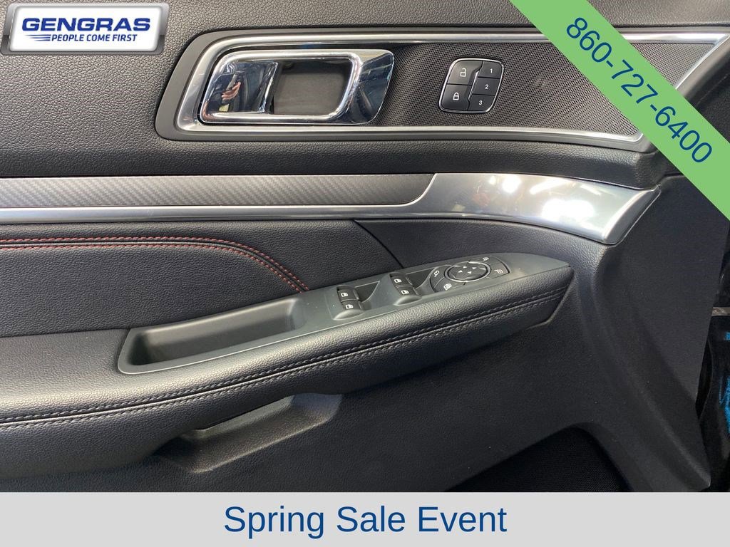 Used 2018 Ford Explorer Sport w/ Equipment Group 401A AWD/4WD image 13