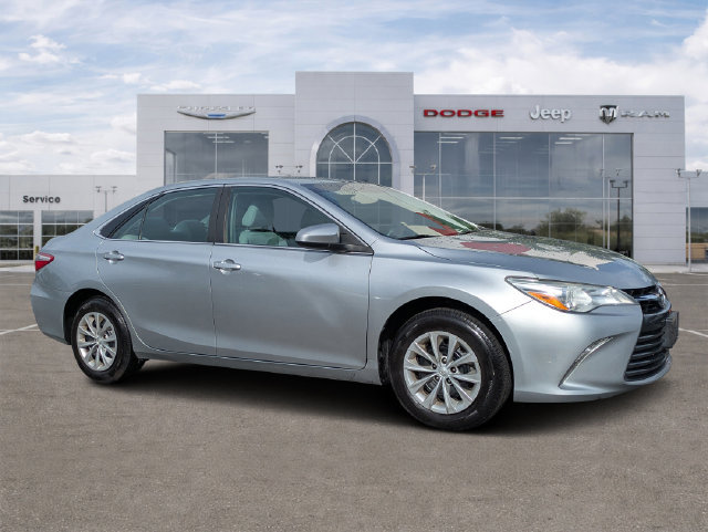 Used 2017 Toyota Camry LE