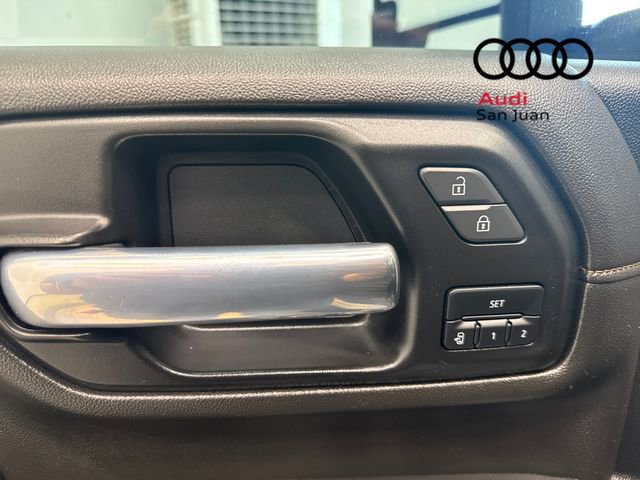 Used 2021 GMC Sierra 3500 AT4 w/ AT4 Premium Plus Package image 29