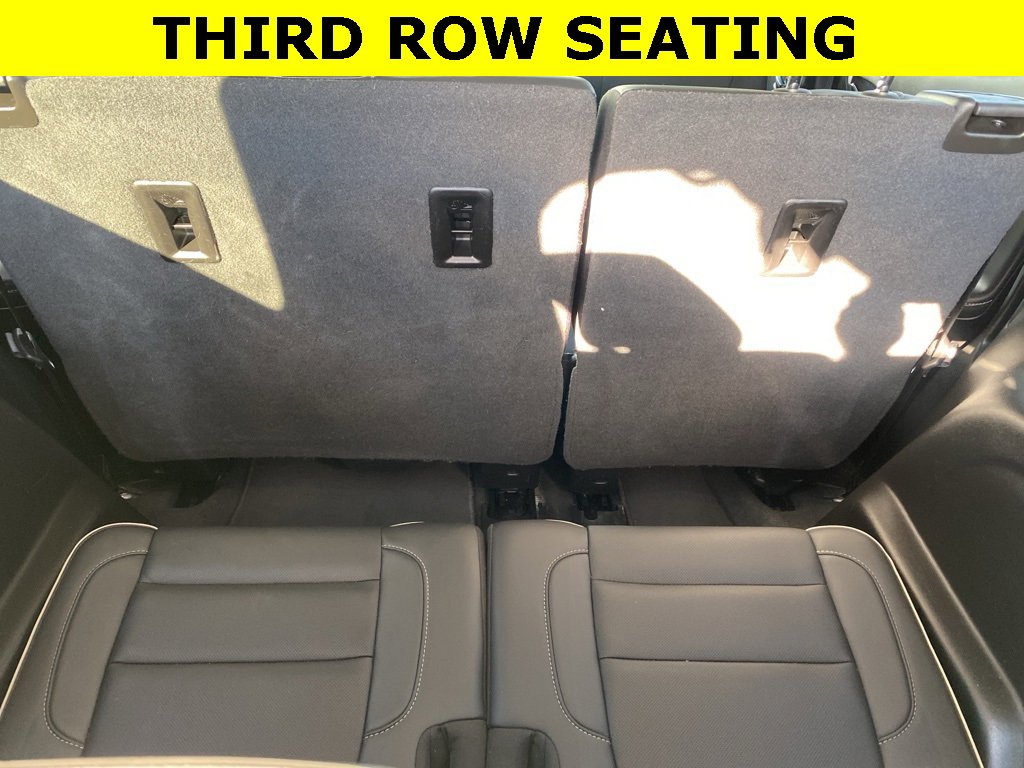 Used 2023 GMC Acadia Denali image 8