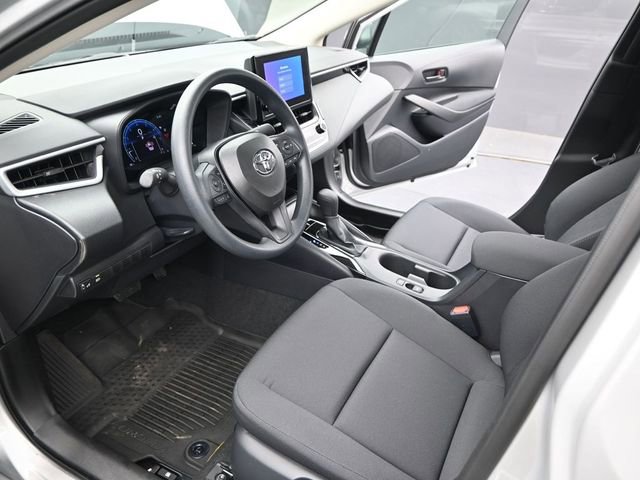 Used 2026 Toyota Corolla LE image 4