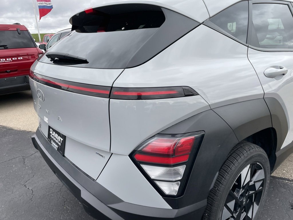 Used 2024 Hyundai Kona SEL image 27