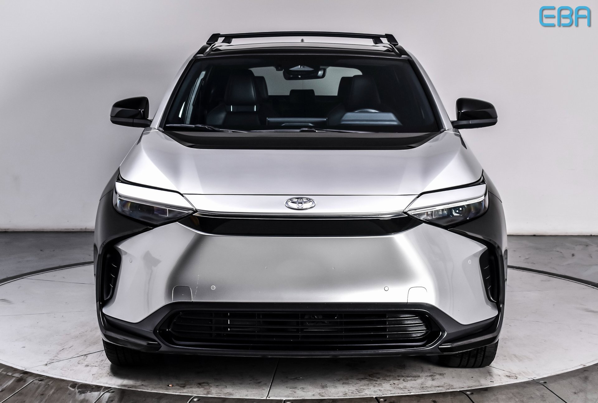 Used 2024 Toyota bZ4X XLE w/ Weather Package image 8