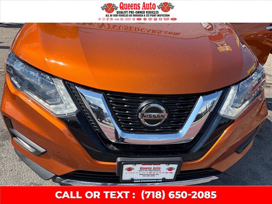 Used 2018 Nissan Rogue SV AWD/4WD image 27