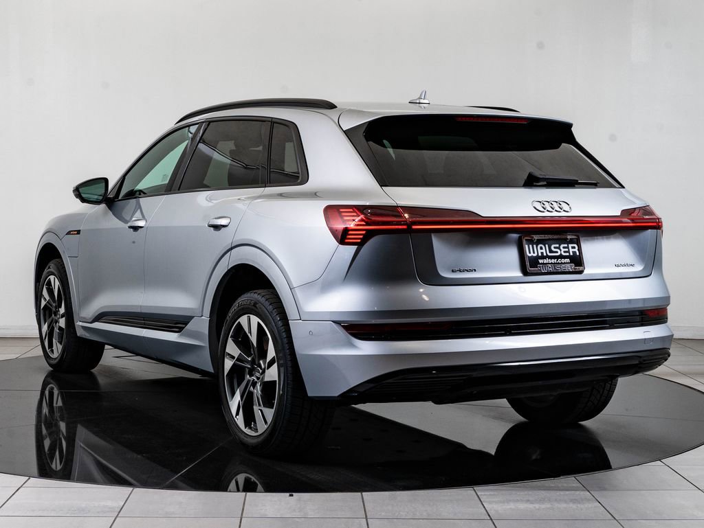 Used 2022 Audi e-tron Premium w/ Convenience Plus Package image 6