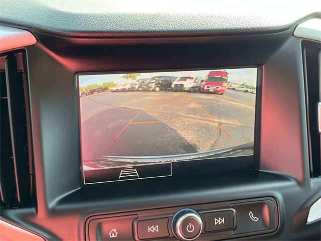 Used 2024 GMC Terrain SLE image 31