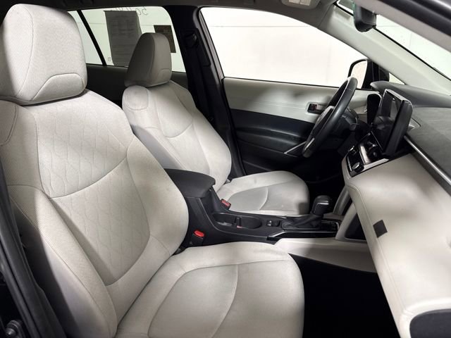 Used 2024 Toyota Corolla Cross LE image 14