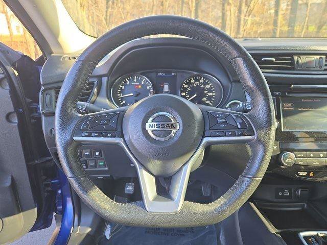 Used 2019 Nissan Rogue SV image 17